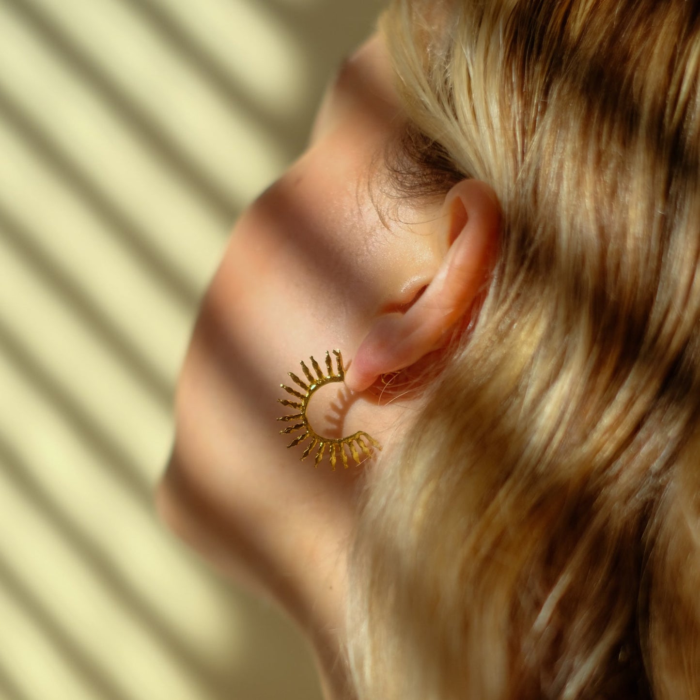 Aylin Gold Hoop Earrings